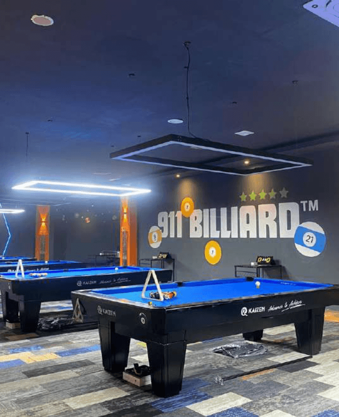 Lounge area 911 Billiard